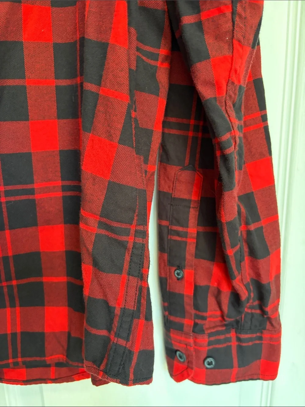 Banana Republic Men’s Red and Black Plaid Button-Down Shirt